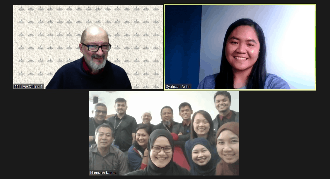 A snapshot taken by the delegates of PPI's recent course in Brunei featuring smiling faces. What a wonderful class this was to teach!
